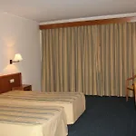 Hotel Dos Loios 2*