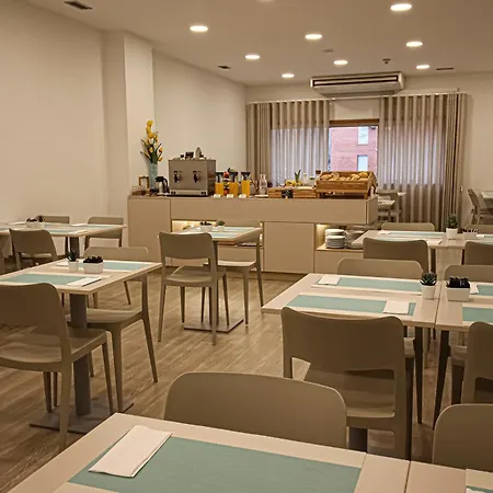 ホテル Dos Loios サンタ・マリア・ダ・フェイラ